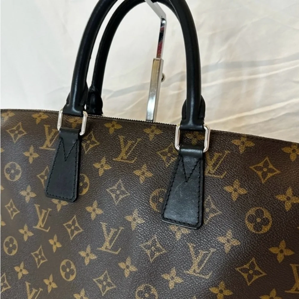 Louis Vuitton bag - Picture 7 of 9
